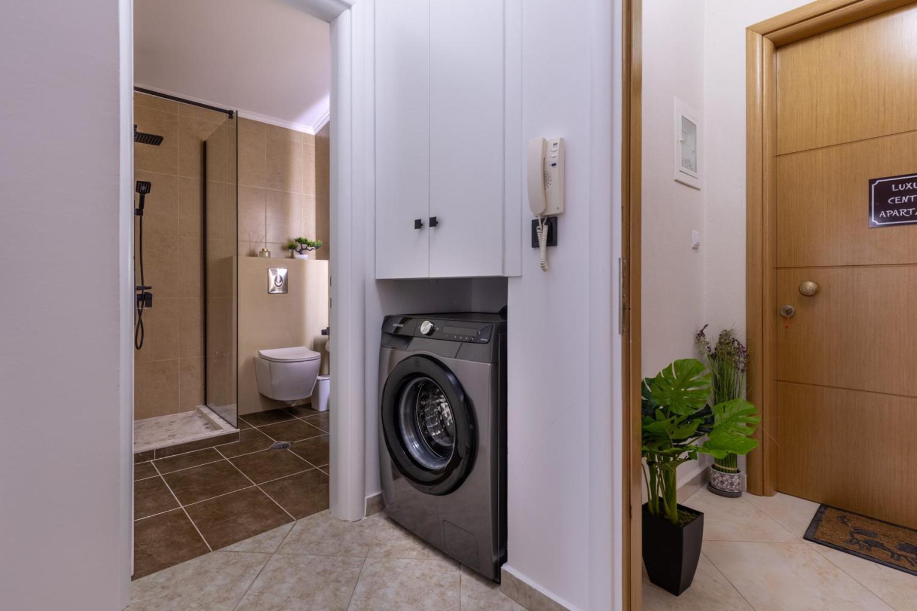 Luxury Central Apartment 2 Xanthi Bagian luar foto