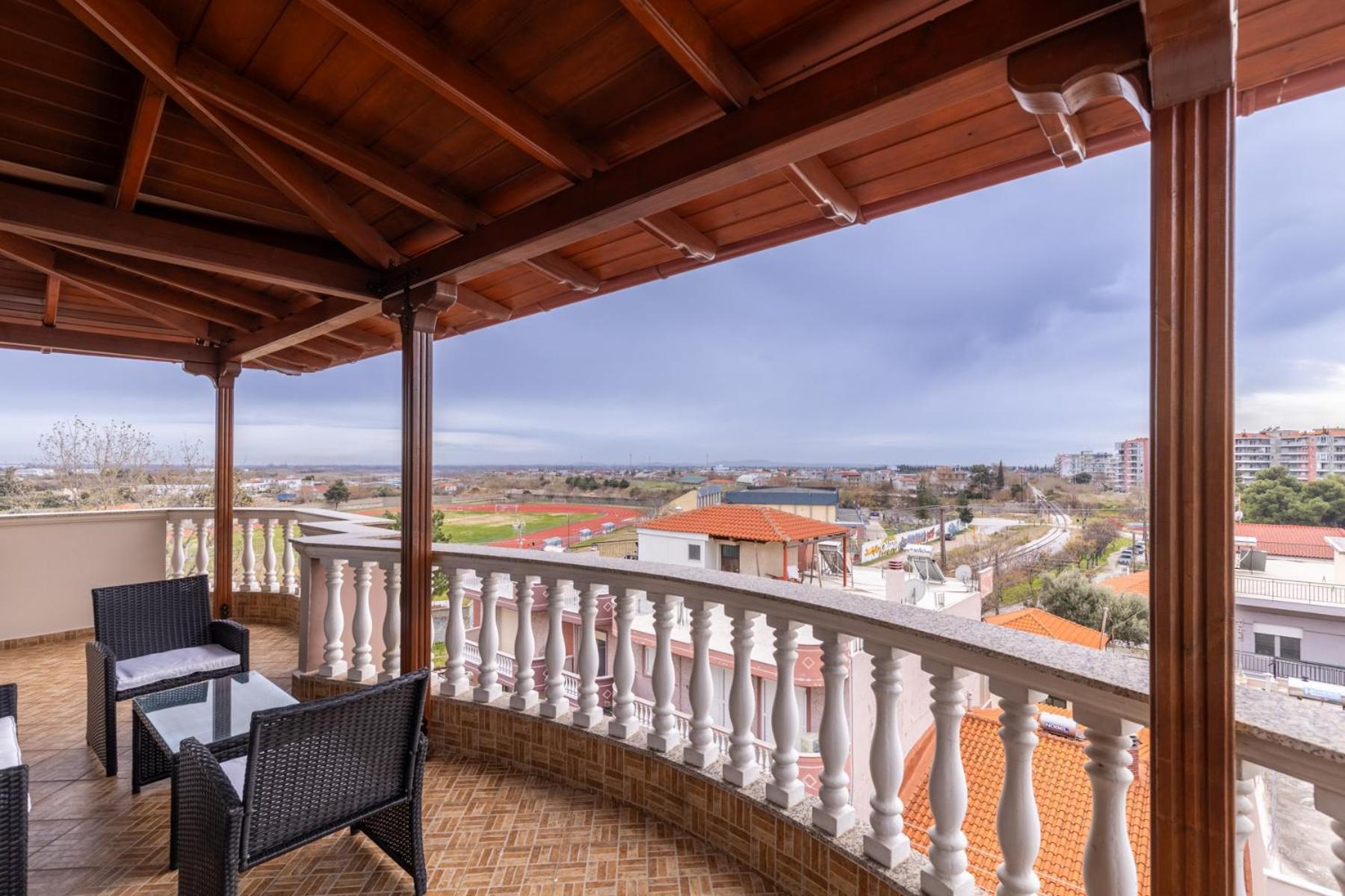 Luxury Central Apartment 2 Xanthi Bagian luar foto