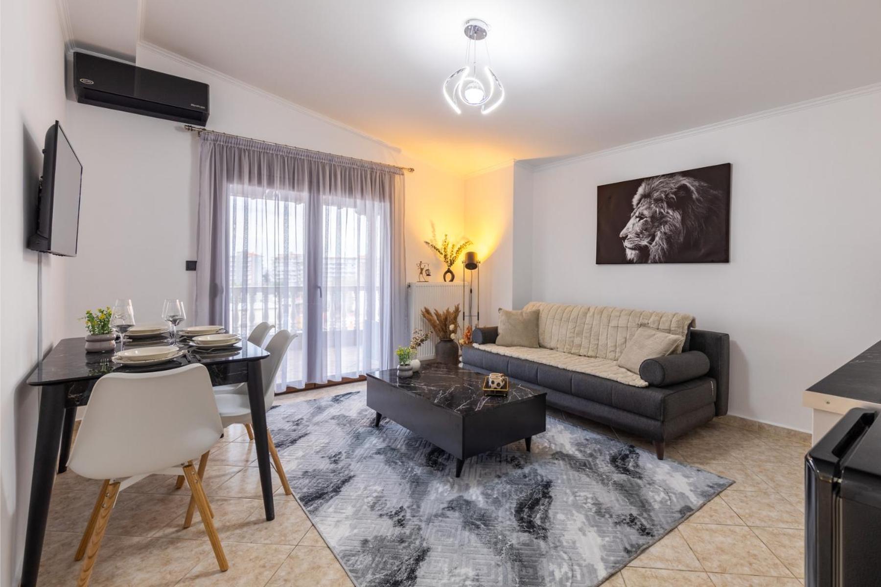 Luxury Central Apartment 2 Xanthi Bagian luar foto